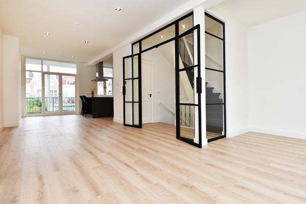 Medium property photo - Van Diemenstraat 164, 2518 VG Den Haag
